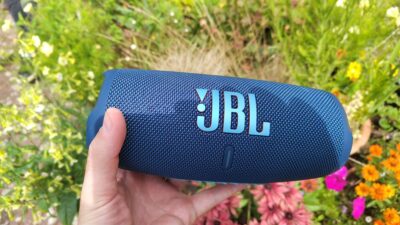 JBL Charge 5 WiFi Bluetooth Speaker: Powerful Sound with Wireless Connectivity photo review