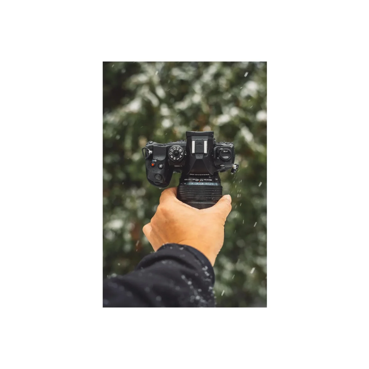 OM System OM-1 Mark II Mirrorless Camera with 12-40mm F/2.8 Pro II Lens - Image 5