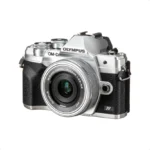 OM-D E-M10