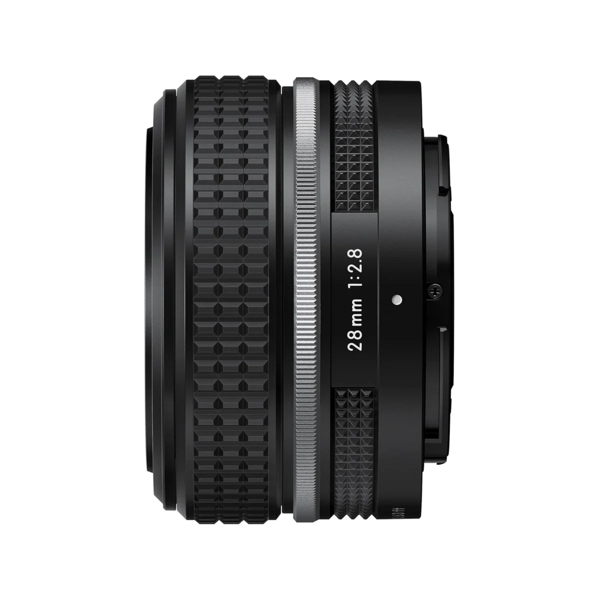 28mm f/2.8