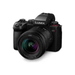 Panasonic Lumix DC-S5 IIX Kit with S 20-60mm + S 50mm F/1.8 (DC-S5M2XW) - Image 4