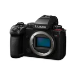 Panasonic Lumix DC-S5 IIX Kit with S 20-60mm + S 50mm F/1.8 (DC-S5M2XW) - Image 5