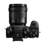 Panasonic Lumix DC-S5 Mirrorless Digital Camera with 20-60mm F3.5-5.6 Lens + Lumix S 85 f1.8 (S-S85) - Image 4